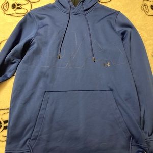 Mens medium under armor hoodie
